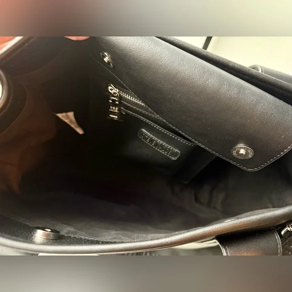 Steve Madden Black Large Tote Handbag with Strap and Pouch - NWT - Picture 6 of 6